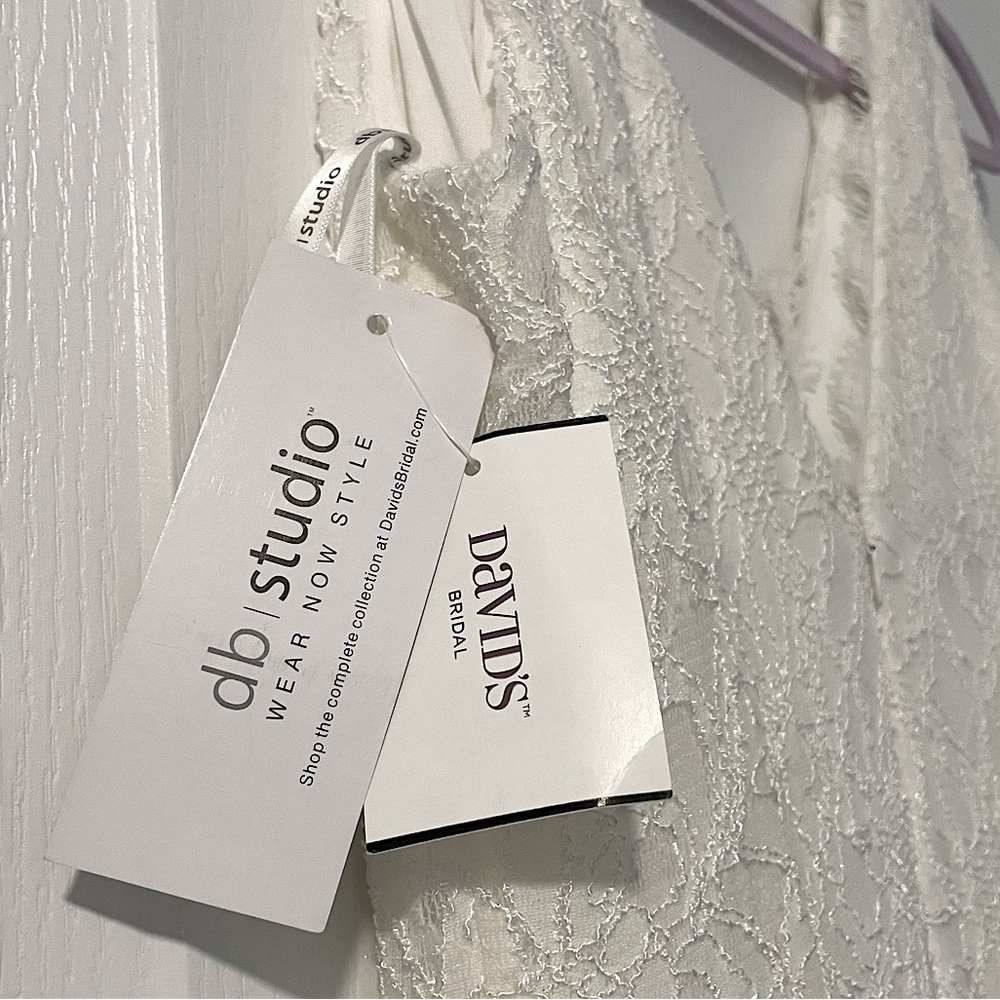 David’s Bridal, DB Studio, Size 4, Ivory, Lace Wedding Dress, NWT - Picture 8 of 9